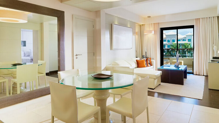 Two-Bedroom Master Suite